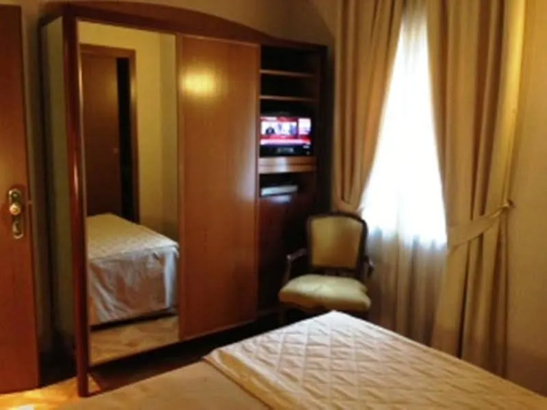 Hotel Fori Imperiali Rome