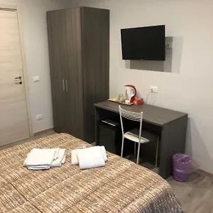 14 *** Roma
