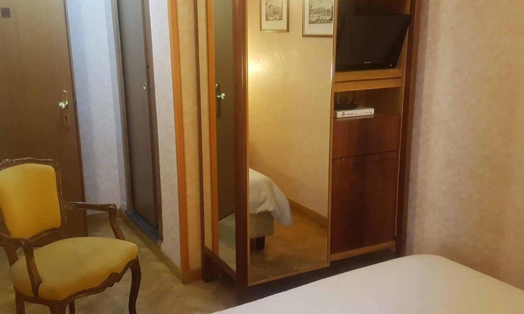Hotel Fori Imperiali Cavalieri Roma